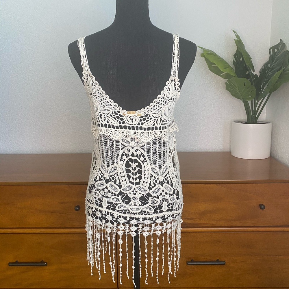 Malloy Lace Top - Picture 2 of 5